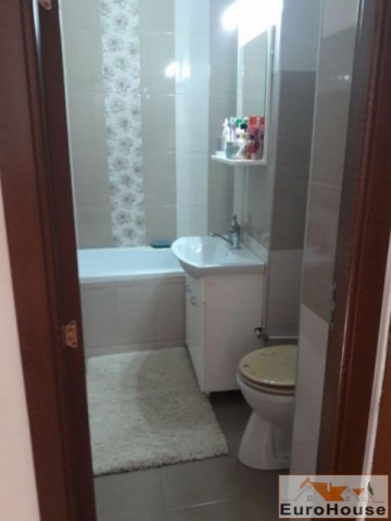 apartament-3-camere-de-vanzare-zona-cetate-1