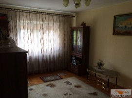 apartament-de-vanzare-3-camere-cetate-2