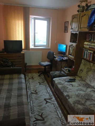 apartament-de-vanzare-2-camere-decomandat-cetate-6