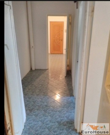 apartament-de-vanzare-3-camere-decomandat-cetate-alba-iulia-2