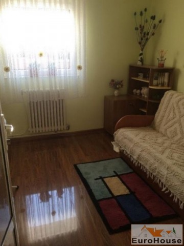 apartament-de-vanzare-2-camere-zona-cetate-2