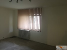 apartament-de-vanzare-2-camere-decomandat-cetate-3