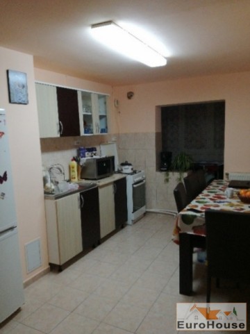 apartament-3-camere-de-vanzare-alba-iulia