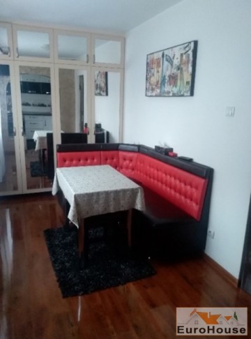 apartament-de-vanzare-4-camere-alba-iulia-2