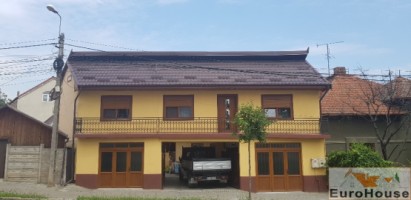 casa-de-vanzare-pretabil-inchiriere