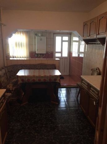 apartament-3-camere-zona-bucovinaliceul-sportiv