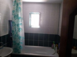 vand-apartament-2-camere-zona-savenilor-2