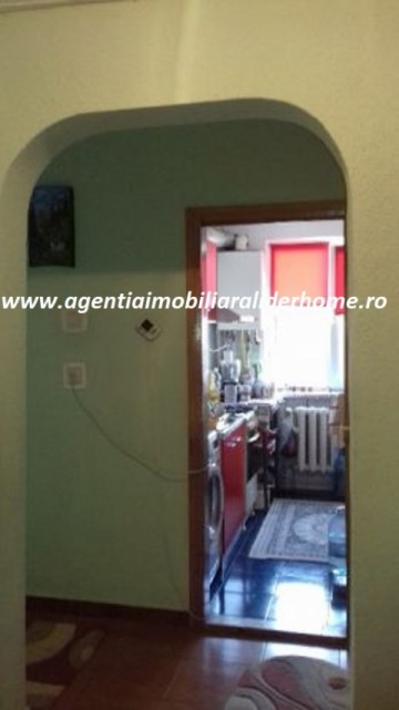 apartament-2-camere-decomandat-in-zona-sucevei-1