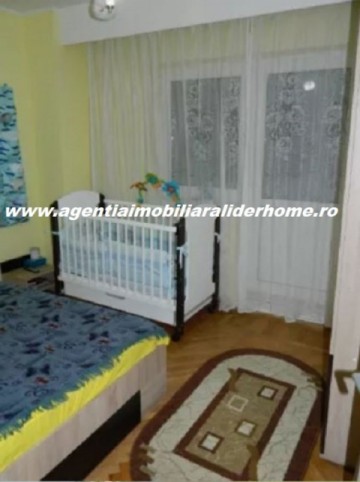 apartament-4-camere-et-1-ultracentral-piata-mare-91-mp-1