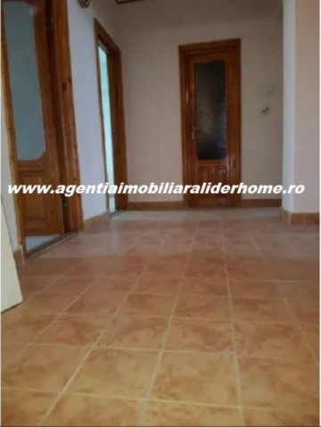 apartament-cu-3-camere-in-zona-bisericii-sfantu-gheorghe