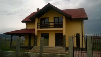 casa-de-vanzare-situata-in-zona-micesti-5