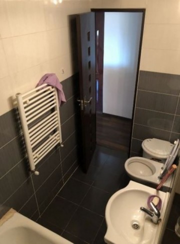 vand-duplex-pe-constructie-noua-la-asfalt-cu-toate-utilitatile-in-zona-centru-4