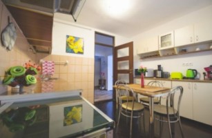 inchiriez-apartament-3-camere-in-centru-decomandatetaj-2-2