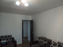 vand-apartament-2-camere-zona-stadion-1