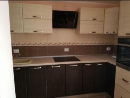 vand-apartament-3-camere-decomandat-in-cetate-zona-mercur