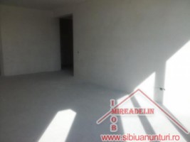 inchiriem-spatiu-birou-140-mp-4-camere-zona-centrala-2