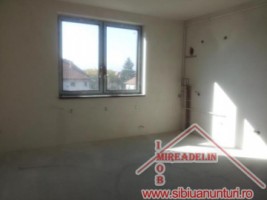 inchiriem-spatiu-birou-140-mp-4-camere-zona-centrala-5