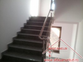 inchiriem-spatiu-birou-140-mp-4-camere-zona-centrala-10