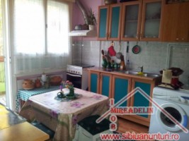 persoana-fizica-vand-apartament-la-casa-str-dealului-9