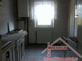 vand-apartament-2-camere-60-mp-sos-alba-iulia-13