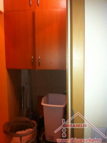 vand-apartament-3-camere-turnisor-str-aleea-iasomiei-7