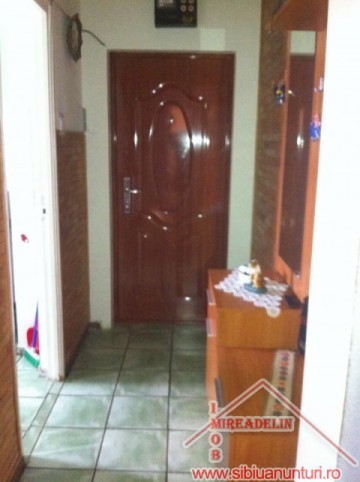 vindem-apartament-2-camere-strada-negoveanu-5