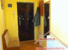 vindem-apartament-2-camere-strada-siretului-9