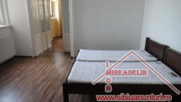 apartament-la-casa-3-camere-ultracentral-5