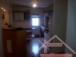 vindem-apartament-4-camere-zona-mihai-viteazu-2