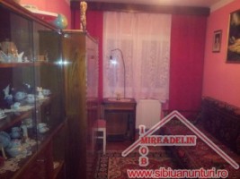 vand-apartament-3-camere-str-semaforului-5