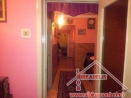 vand-apartament-3-camere-str-semaforului-6