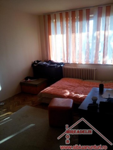 vand-apartament-2-camere-zona-kaufland-2