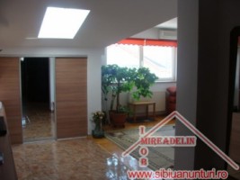 vindem-apartament-la-vila-2-camere-cartier-tilisca-2