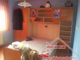 inchiriem-apartament-3-camere-cartier-terezian-1