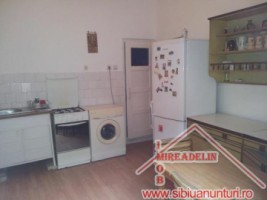 inchiriem-apartament-2-camere-la-casa-str-9-mai-2