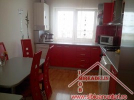 vand-apartament-la-mansarda-2-camere-valea-aurie-2