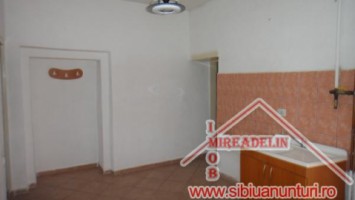 inchiriem-apartament-2-camere-57-mp-ultracentral