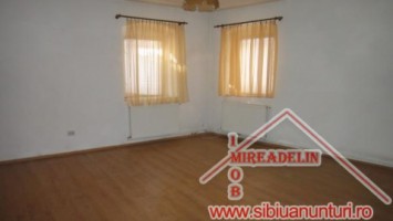 inchiriem-apartament-2-camere-57-mp-ultracentral-2