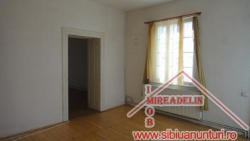 inchiriem-apartament-2-camere-74-mp-ultracentral-1