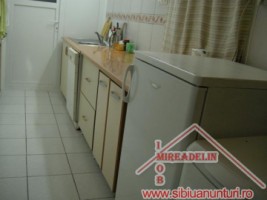 inchiriez-apartament-la-casa-2-camere-a-strand-ii-4