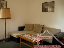 inchiriez-apartament-la-casa-2-camere-a-strand-ii-5