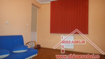 inchiriez-apartament-2-camere-a-intrarea-siretului-2