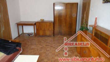 inchiriez-apartament-2-camere-zona-cedonia-2