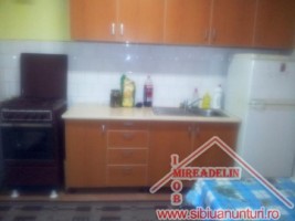 inchiriem-apartament-2-camere-terezian-str-lunga-2