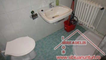 inchiriez-apartament-2-camere-zona-stefan-cel-mare-2