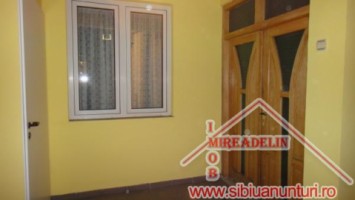 inchiriez-apartament-2-camere-zona-stefan-cel-mare-8