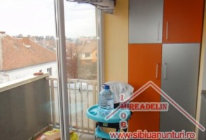 vindem-apartament-2-camere-zona-hipodrom-iv-4