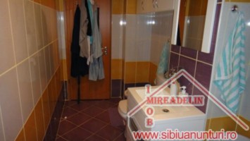 vindem-apartament-2-camere-zona-hipodrom-iv-14