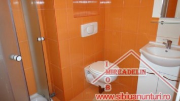 inchiriez-apartament-4-camere-110-mp-zona-hipodrom-ii-10