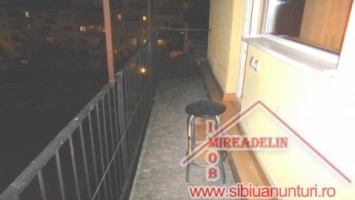 inchiriez-apartament-4-camere-110-mp-zona-hipodrom-ii-4